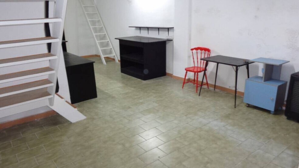 Local commercial dans Elda, Alicante à vendre - Photo intérieure – Image 3 sur 10