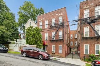 Plus de détails pour 257 E 238th St, Bronx, NY - Logement à vendre
