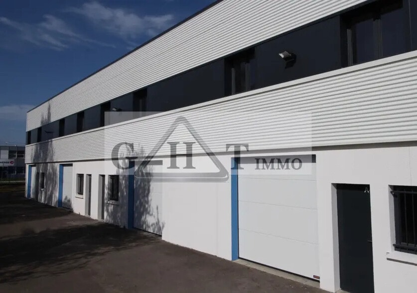 Industriel/Logistique dans Moissy-Cramayel à louer - Photo de l’immeuble – Image 2 sur 5