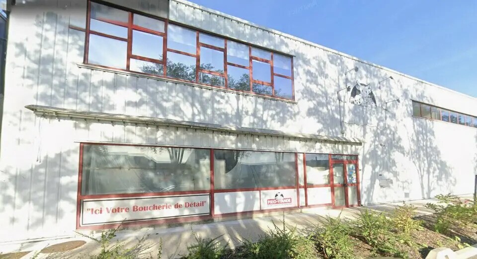 Local commercial dans Saint-Thibault-des-Vignes à louer - Photo de l’immeuble – Image 1 sur 5