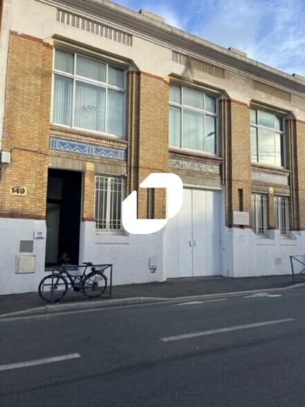 Bureau dans Malakoff à louer - Photo de l’immeuble – Image 1 sur 18