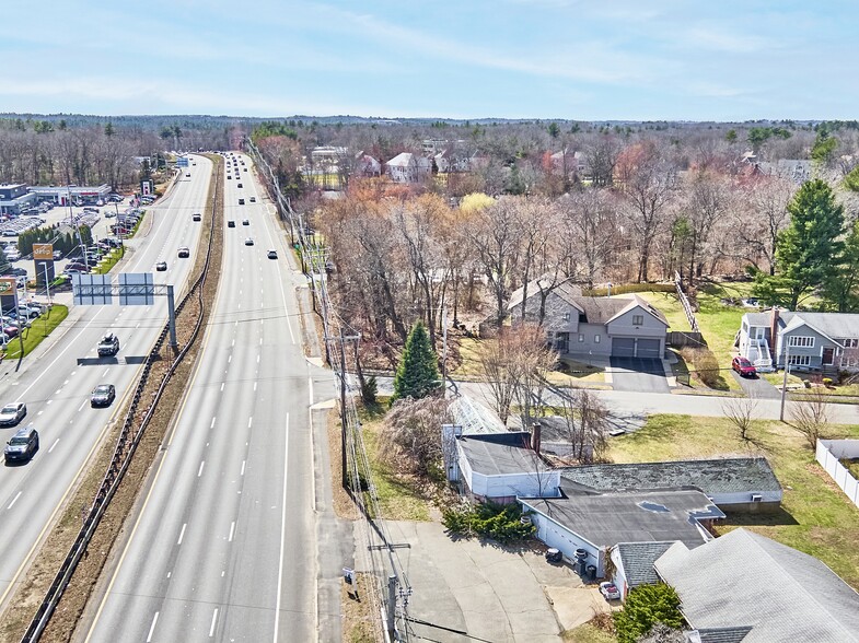 344 Broadway, Lynnfield, MA à vendre - Photo de l’immeuble – Image 2 sur 18