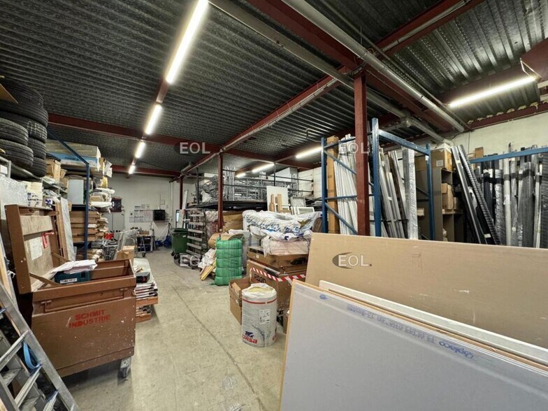 Local d’activités dans Fontenay-sous-Bois à louer - Photo intérieure – Image 1 sur 6