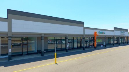 2906-2992 Center Ave, Essexville, MI à louer - Photo de l’immeuble – Image 3 sur 12