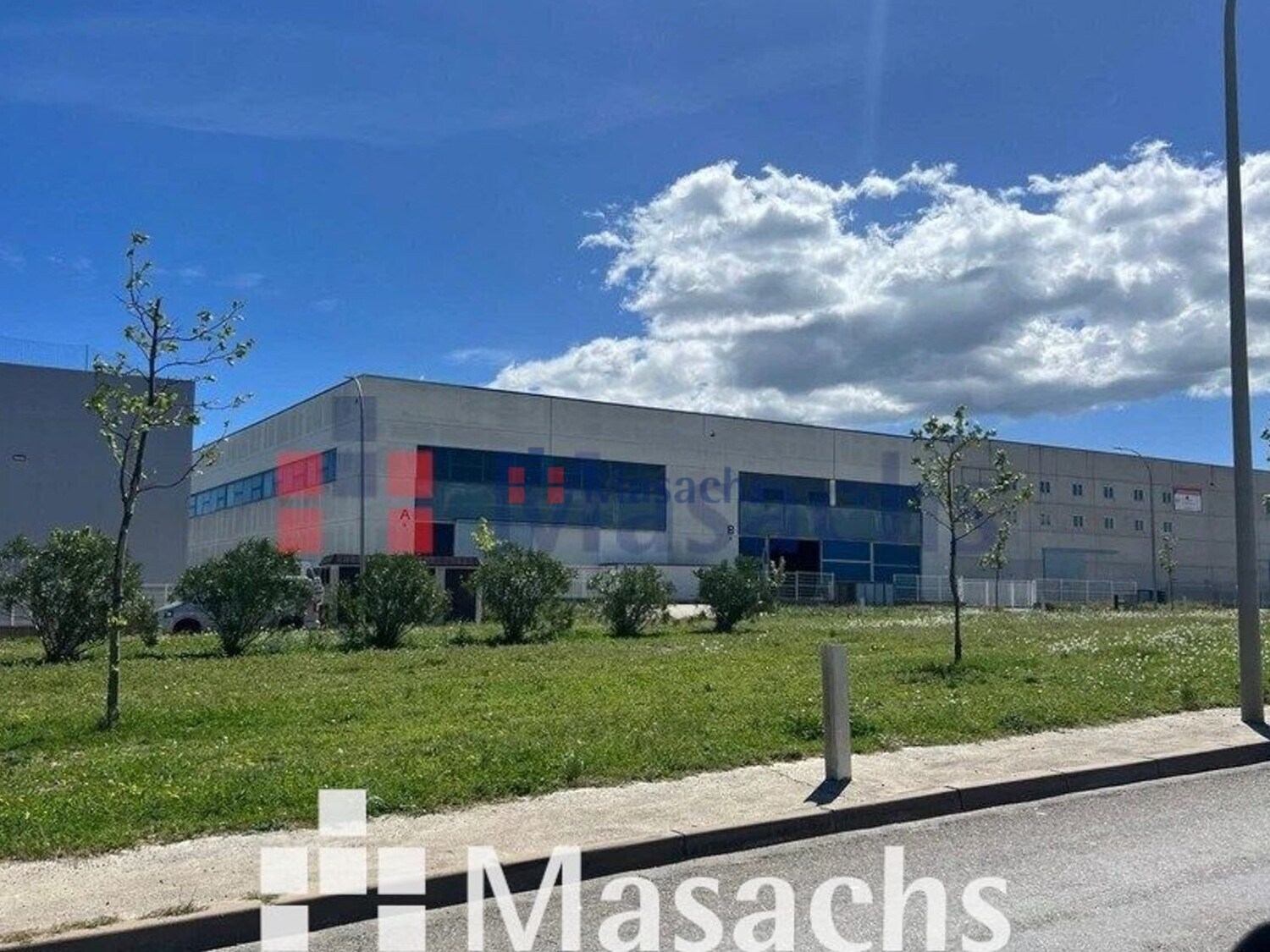 Industriel/Logistique dans Vilamalla, Gerona à vendre Photo intérieure– Image 1 sur 17