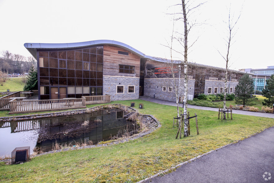 Tredomen Park, Ystrad Mynach à louer - Photo de l’immeuble – Image 2 sur 6