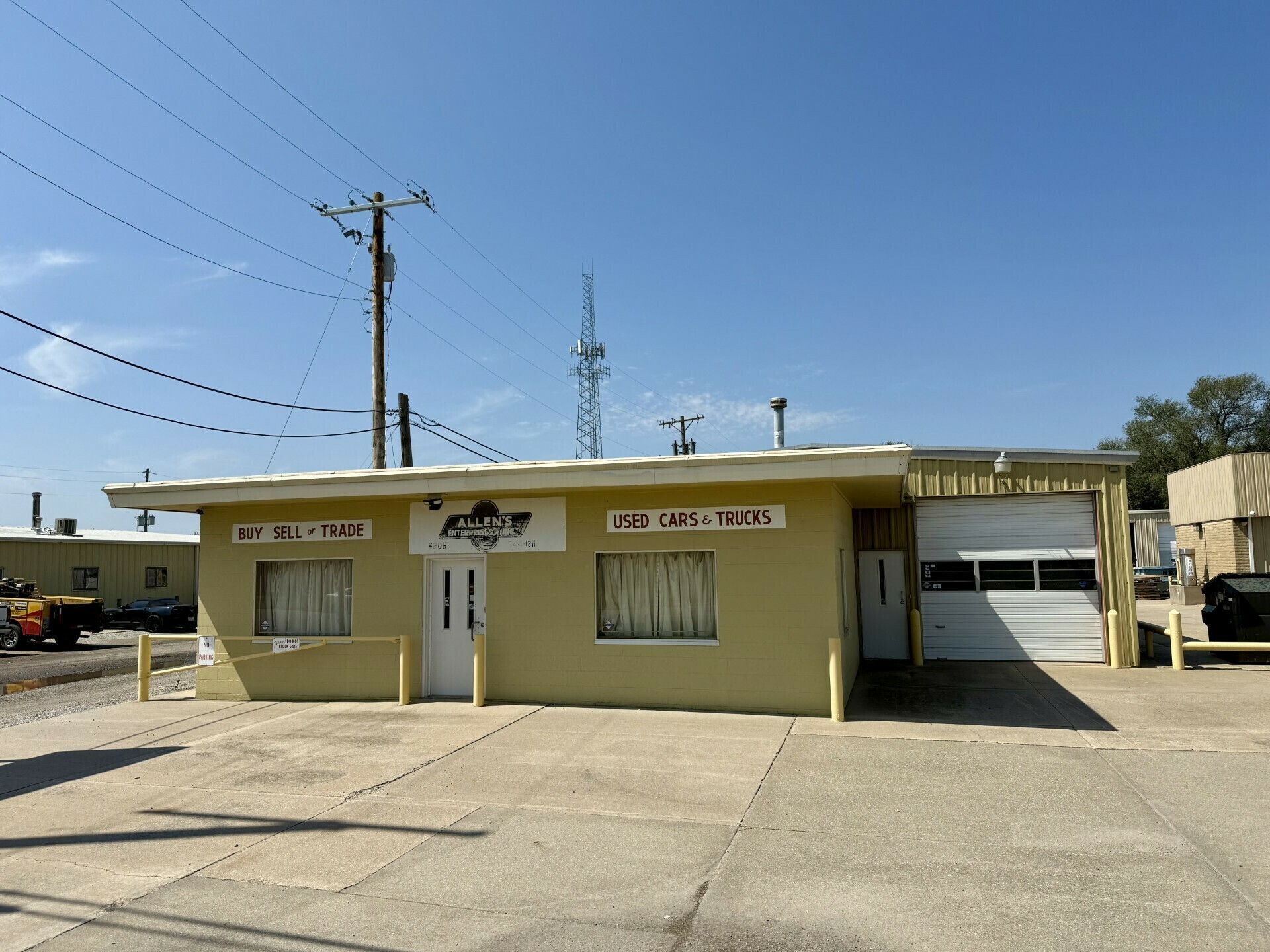 5805 N Broadway Ave, Park City, KS à louer Photo principale– Image 1 sur 5