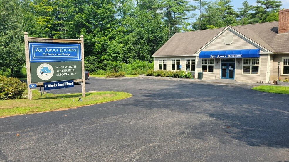 591 Center St, Wolfeboro, NH à vendre - Photo de l’immeuble – Image 2 sur 24