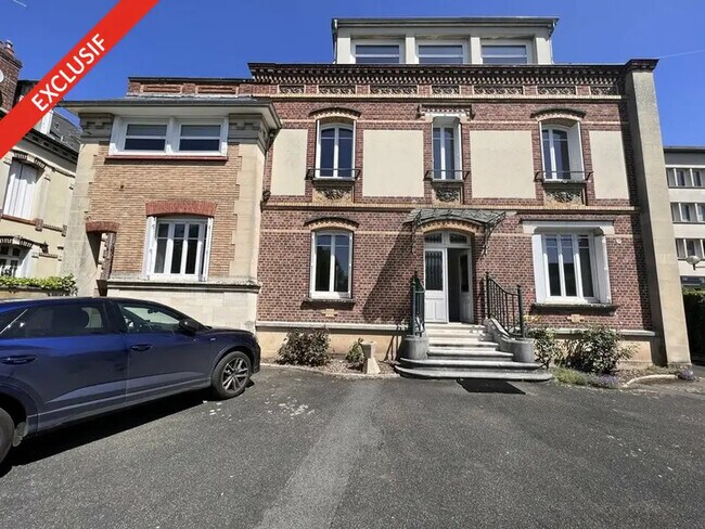 Plus de détails pour Bureau à vendre