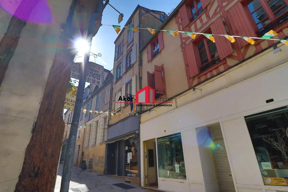 9 Rue Fecauderie, Auxerre à louer Photo de l’immeuble– Image 1 sur 3