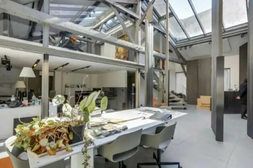 Bureau dans Suresnes à louer - Photo de l’immeuble – Image 2 sur 13