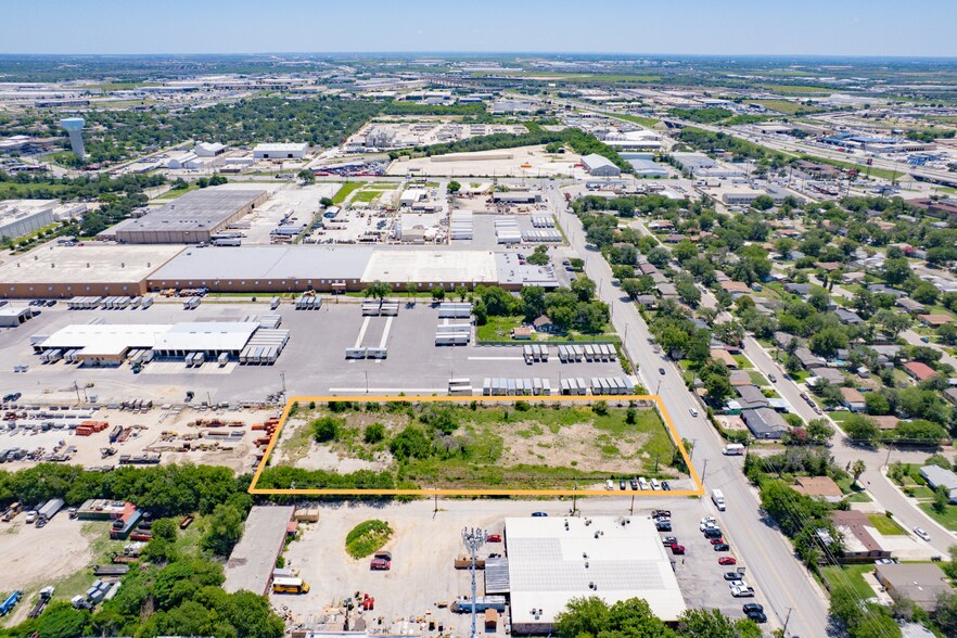 1203 Gembler Rd, San Antonio, TX à vendre - Photo de l’immeuble – Image 3 sur 6