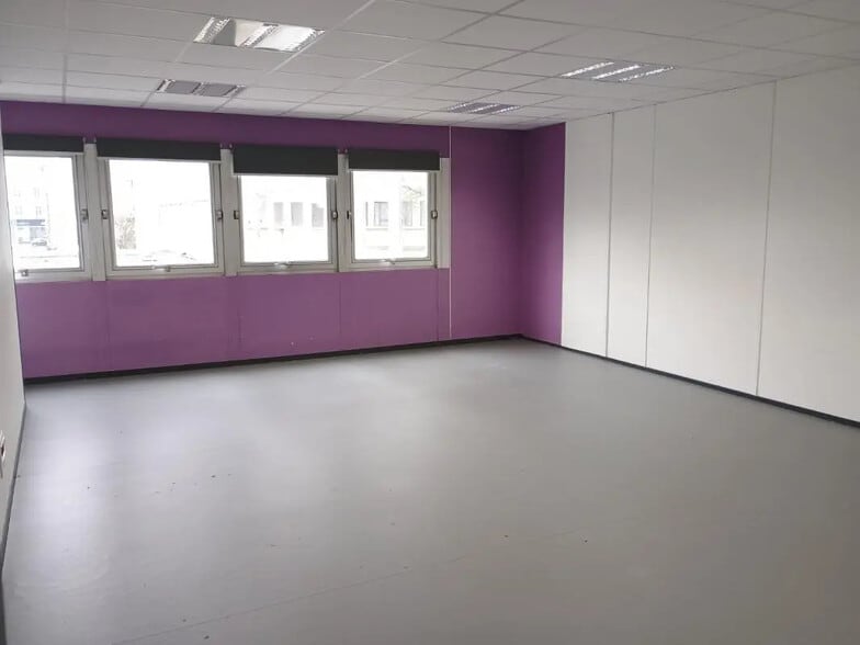 16 Rue De La Grenouillère, Bourg-en-Bresse à vendre - Photo de l’immeuble – Image 2 sur 13