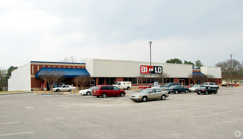 4 Chesterfield Hwy, Cheraw, SC à louer - Photo principale – Image 1 sur 2