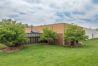 Plus de détails pour 101 Cottontail Ln, Somerset, NJ - Industriel/Logistique à louer