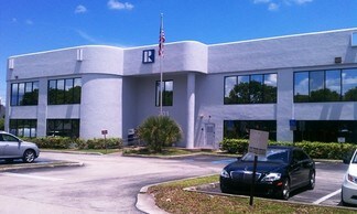 Plus de détails pour 701 Promenade Dr, Pembroke Pines, FL - Bureau à louer