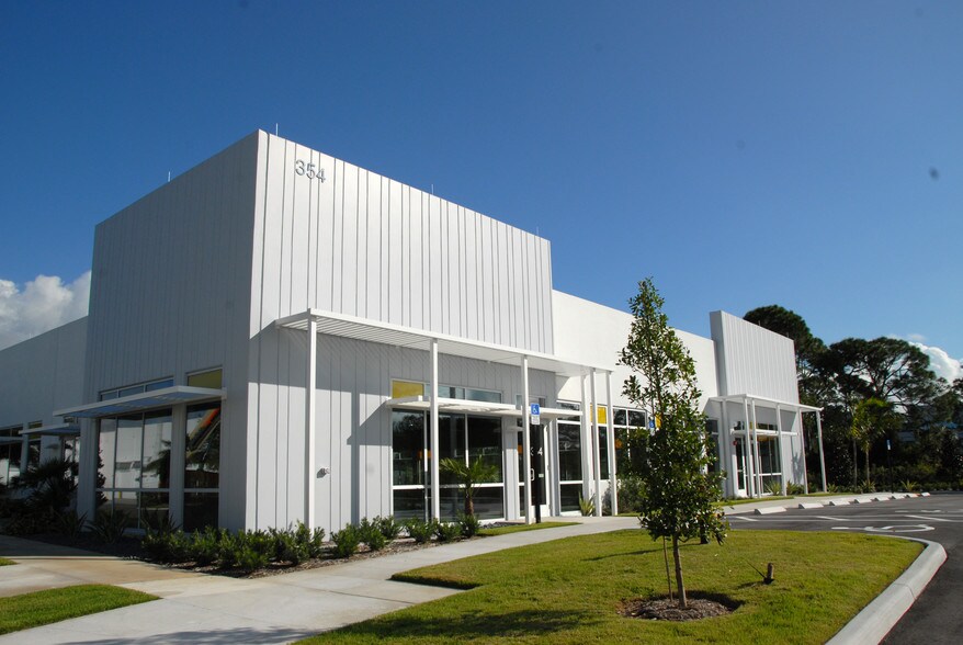 354 Hiatt Dr, Palm Beach Gardens, FL à louer - Photo principale – Image 1 sur 12