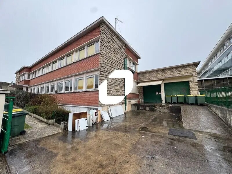 Local d’activités dans Bagneux à louer Photo de l’immeuble– Image 1 sur 7