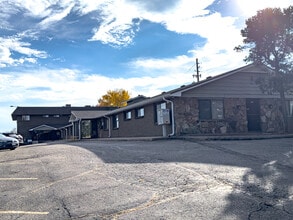 12640 W Cedar Dr, Lakewood, CO à louer Photo intérieure– Image 1 sur 6