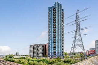 Plus de détails pour 300 Manor Rd, Londres - Local commercial à louer