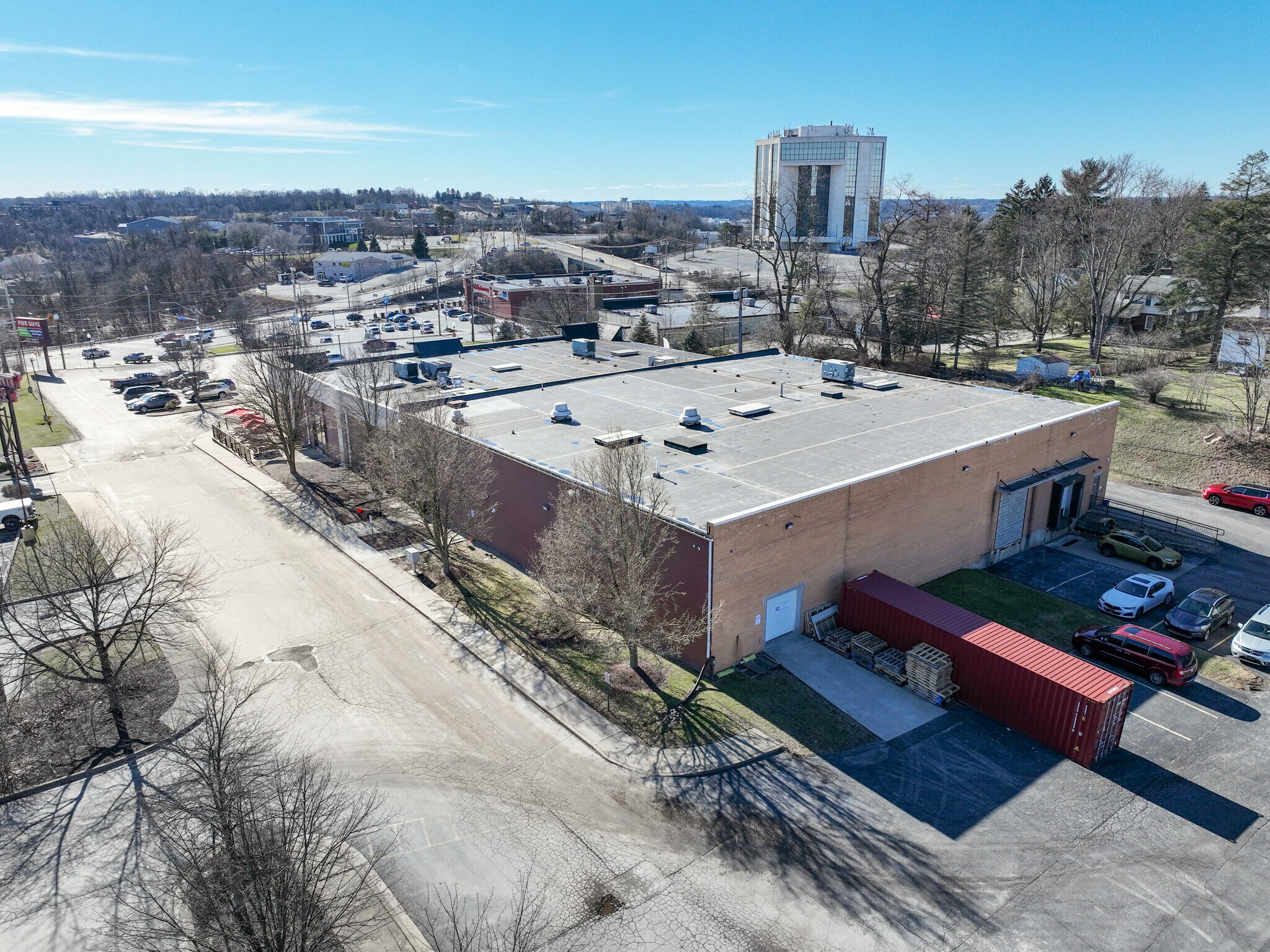 3845 Northern Pike, Monroeville, PA à louer Photo principale– Image 1 sur 38