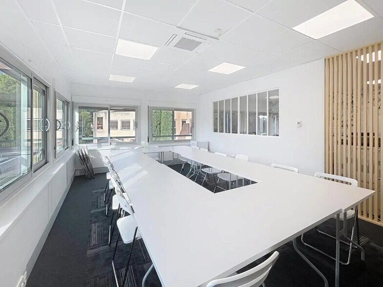 Bureau dans Montagny à vendre - Photo intérieure – Image 3 sur 7