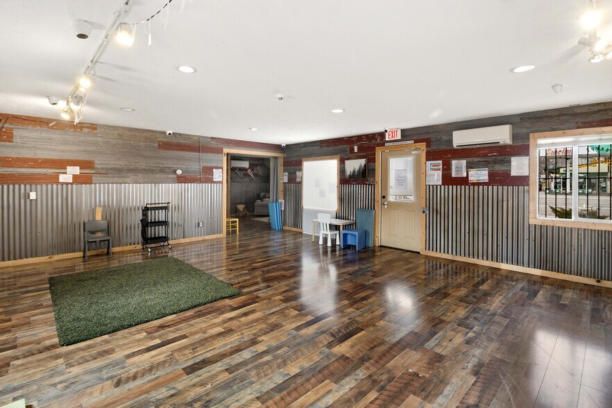 315 E 1st St, Parachute, CO à vendre - Photo intérieure – Image 2 sur 20