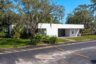 Plus de détails pour 110 W Bloomingdale Ave, Brandon, FL - Local commercial à louer