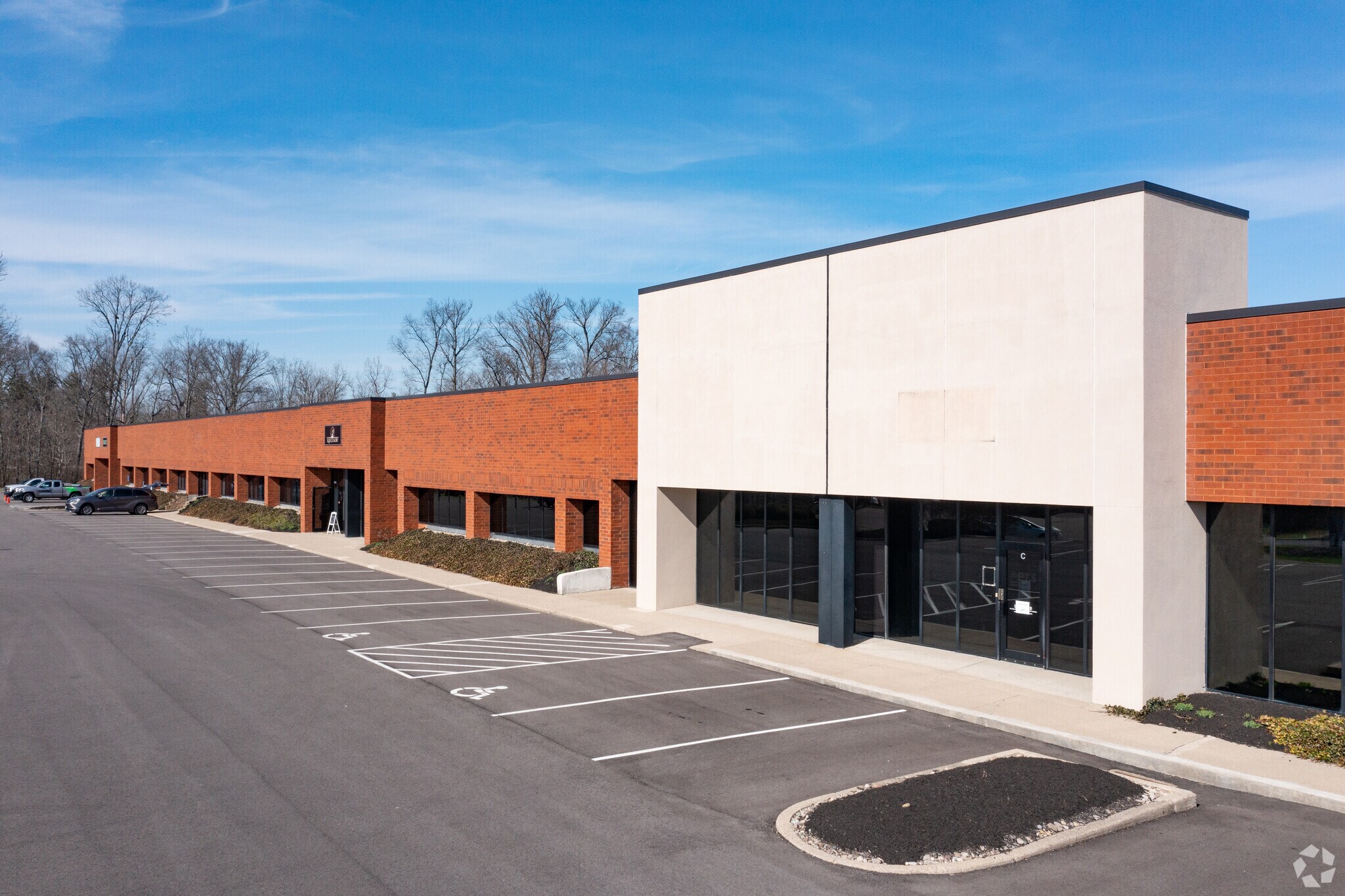 420 Wards Corner Rd, Loveland, OH à louer Photo principale– Image 1 sur 21