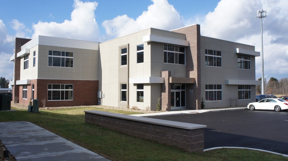 103 Nesbitt Rd, New Castle, PA à louer - Photo de l’immeuble – Image 2 sur 4