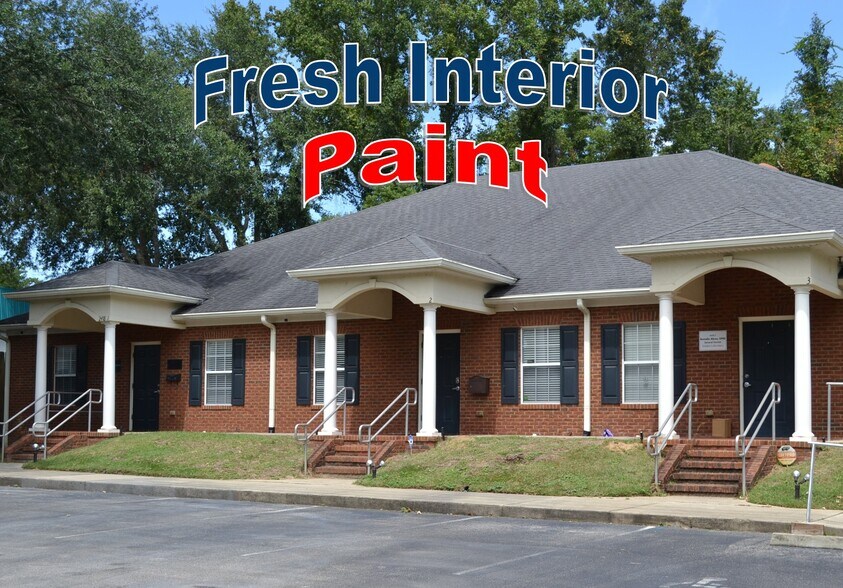 2418 Mill Creek Ln, Tallahassee, FL à louer - Photo de l’immeuble – Image 1 sur 20