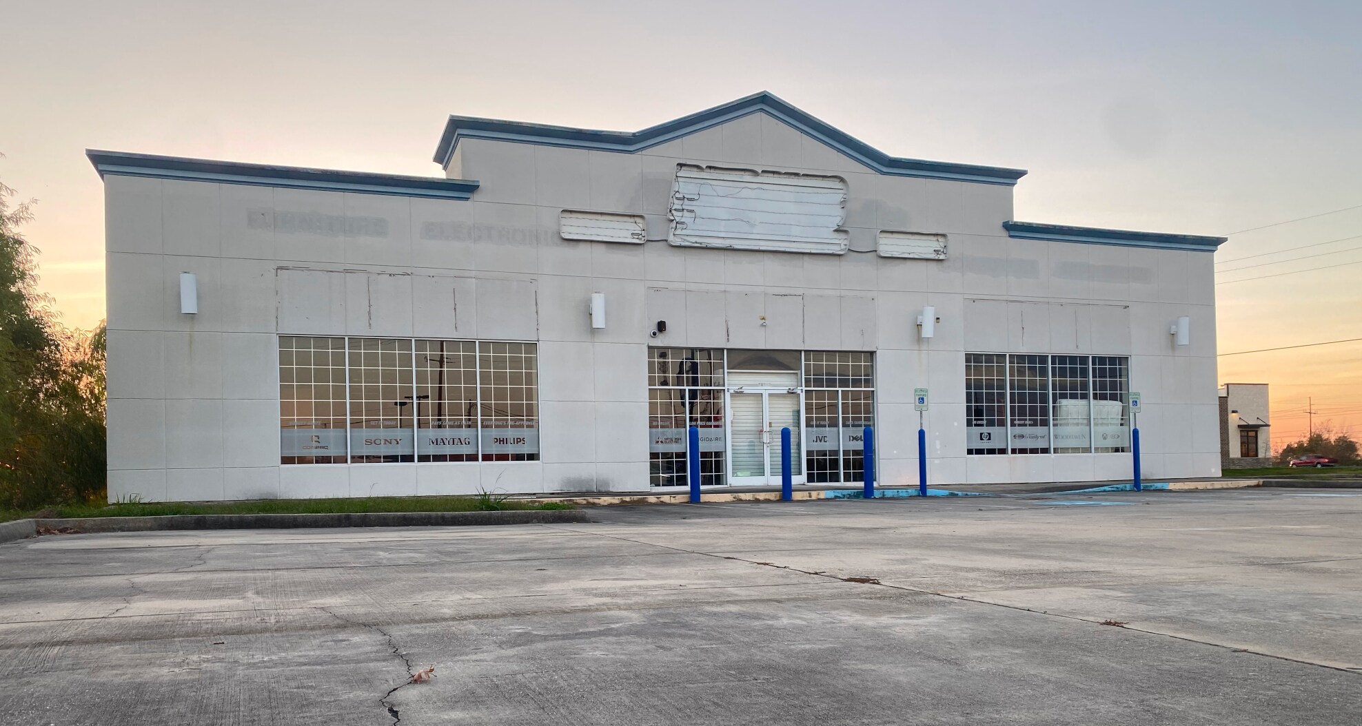 37202 LA-3089, Donaldsonville, LA à louer Photo de l’immeuble– Image 1 sur 11