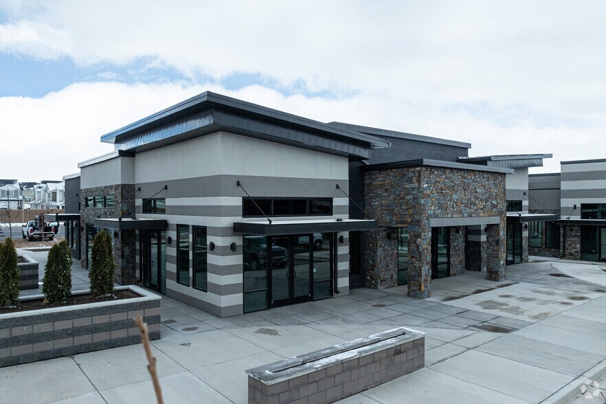 12283 S Herriman Main St, Herriman, UT à vendre - Photo principale – Image 1 sur 5