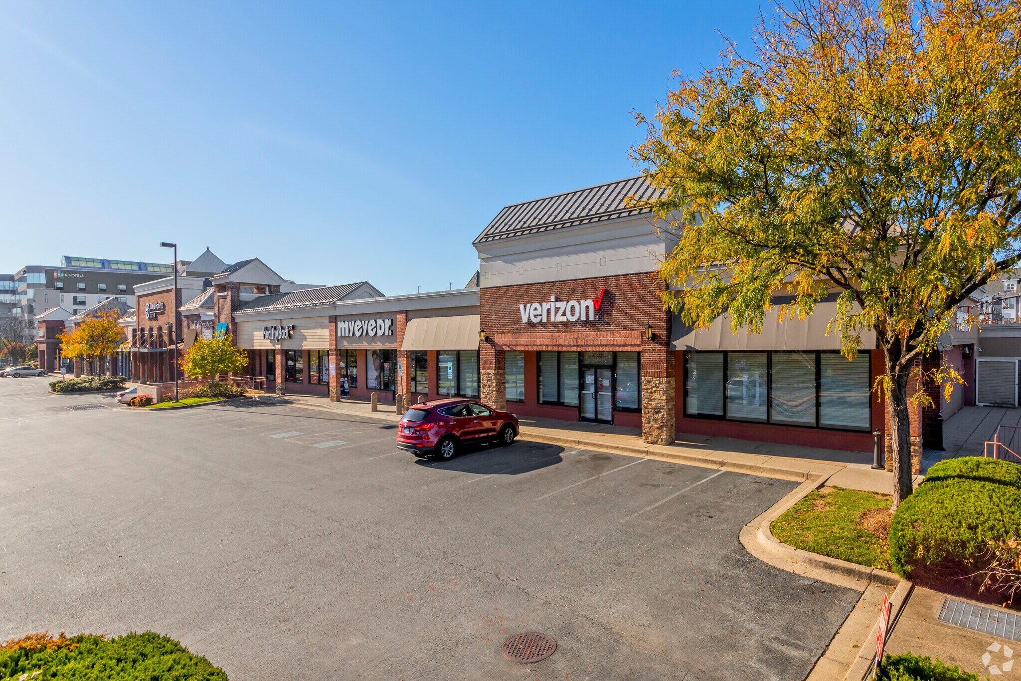 1701-1765 Rockville Pike, Rockville, MD à louer Photo de l’immeuble– Image 1 sur 7