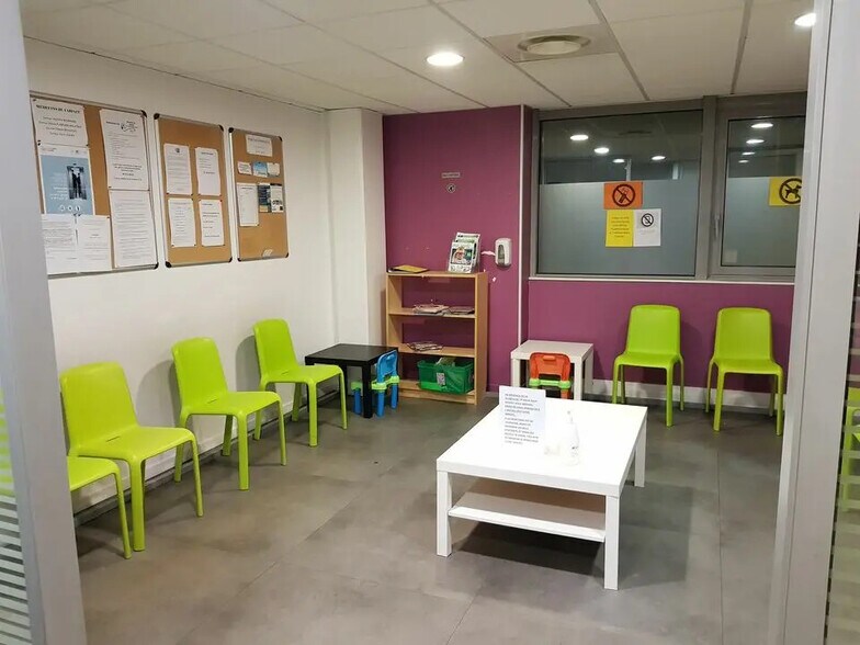 Bureau dans Tassin-la-Demi-Lune à louer - Photo de l’immeuble – Image 2 sur 4