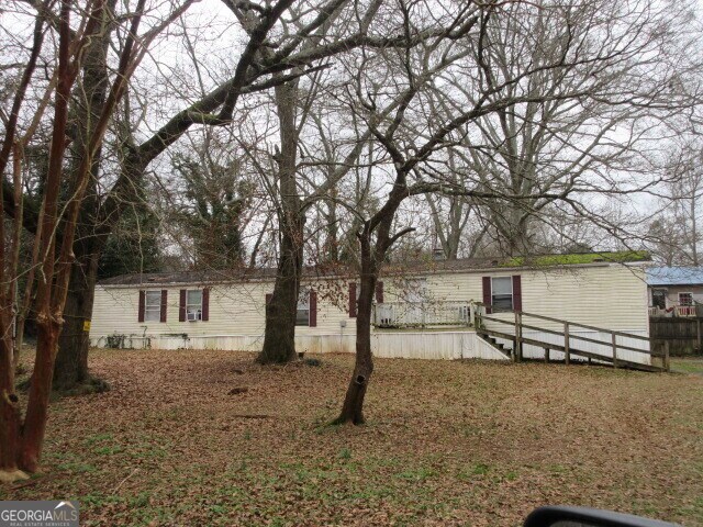 54 Skyland Dr W, Locust Grove, GA à vendre - Photo de l’immeuble – Image 3 sur 8