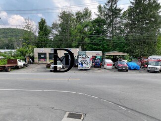 Plus de détails pour 691 W Main St, Hancock, NY - Local commercial à vendre