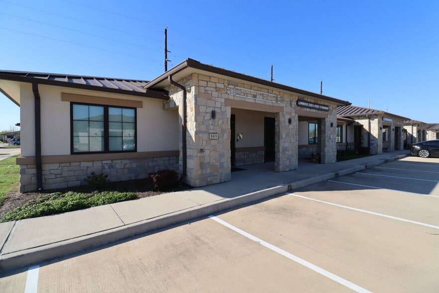 800 Bonaventure Way, Sugar Land, TX à vendre - Photo principale – Image 1 sur 11