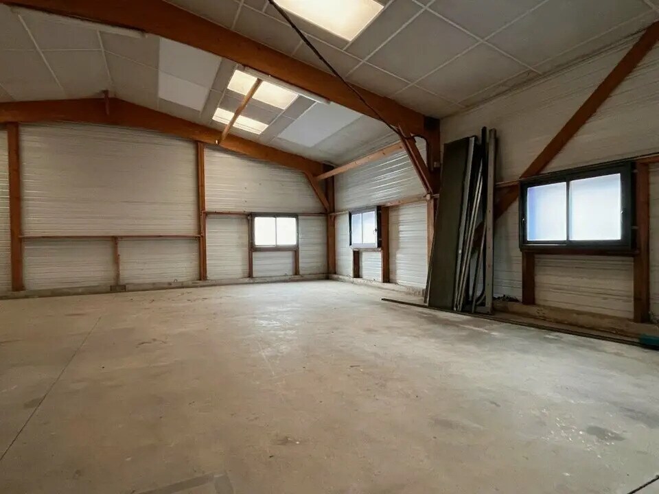 Local d’activités dans Vannes à louer Photo intérieure– Image 1 sur 6