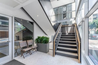 3400 Oak Grove Ave, Dallas, TX à louer Hall d’entrée– Image 1 sur 2