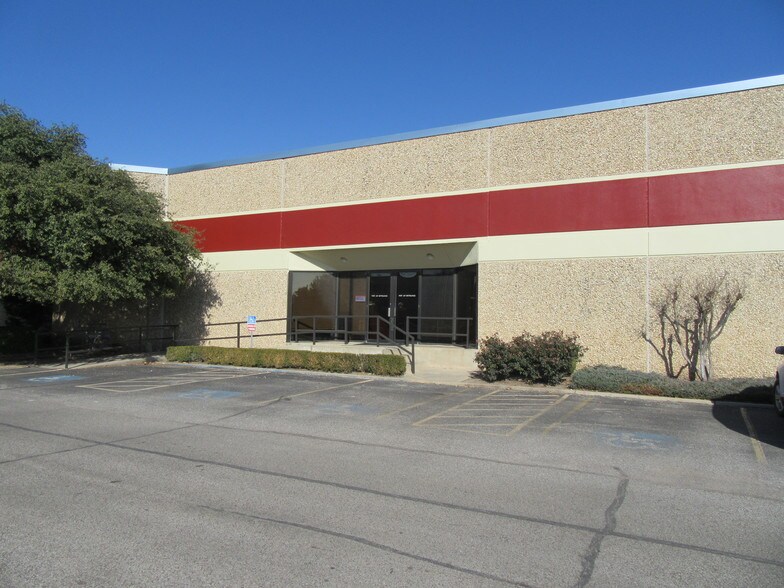 304 N Meridian Ave, Oklahoma City, OK à louer - Photo de l’immeuble – Image 1 sur 1