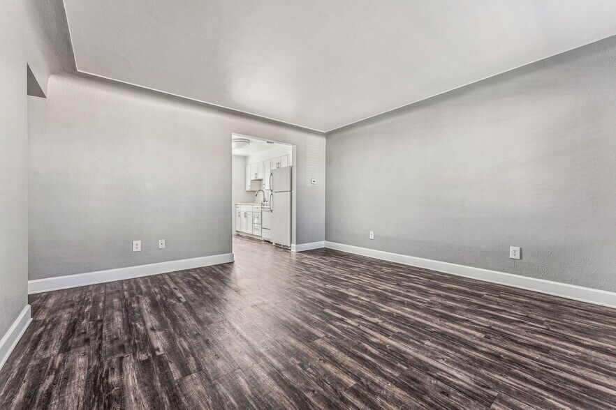 3651 S Cherokee St, Englewood, CO à vendre - Photo de l’immeuble – Image 3 sur 20