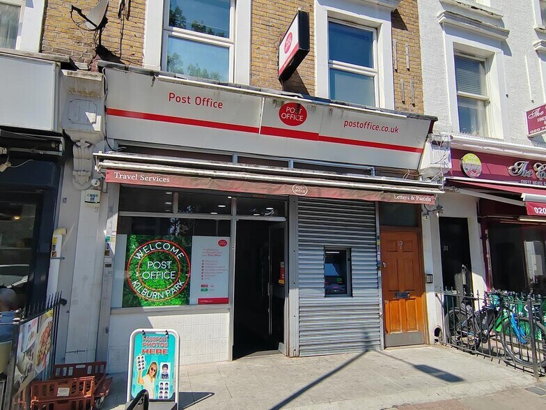 29 Malvern Rd, Londres à vendre - Photo de l’immeuble – Image 2 sur 26