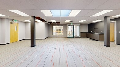 490 Mendocino Ave, Santa Rosa, CA à louer Photo de l’immeuble– Image 1 sur 6