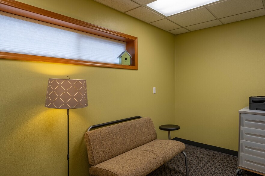 5828 N Lombard, Portland, OR à vendre - Photo de l’immeuble – Image 3 sur 12