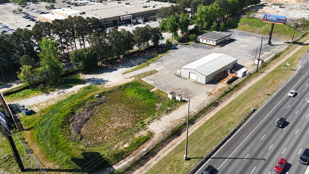 5323 Goshen Springs Rd, Norcross, GA à louer - Photo de l’immeuble – Image 2 sur 4