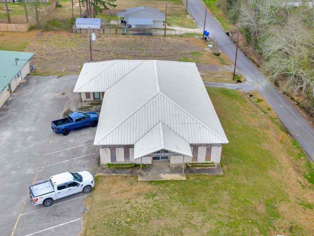 3215 S Medford Dr, Lufkin, TX à vendre Photo de l’immeuble– Image 1 sur 26