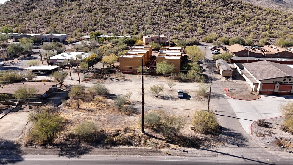 5825 E Blue Ridge Dr, Cave Creek, AZ à vendre - Aérien – Image 2 sur 3