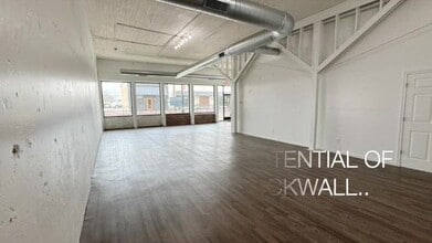 115 S Goliad St, Rockwall, TX à louer - Vidéo sur l’annonce professionnelle