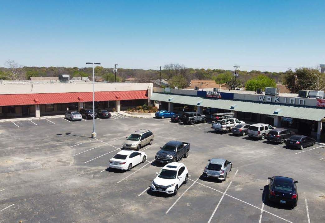 8721-8759 Grissom Rd, San Antonio, TX à louer Photo principale– Image 1 sur 7